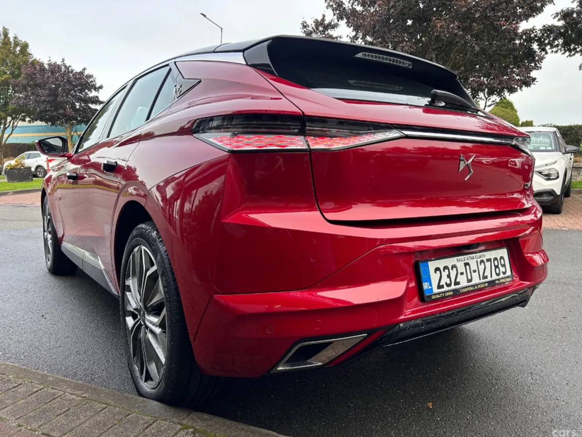 DS Automobiles DS 4 Hatchback, Petrol, 2023, Red