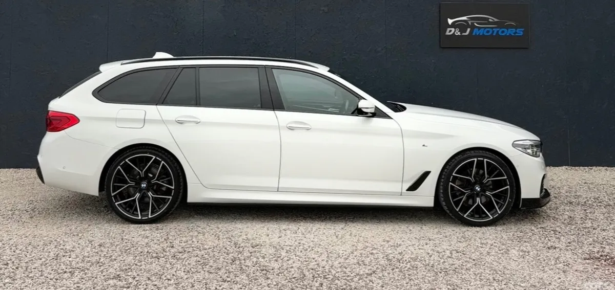 BMW 5-Series Estate, Diesel, 2017, White
