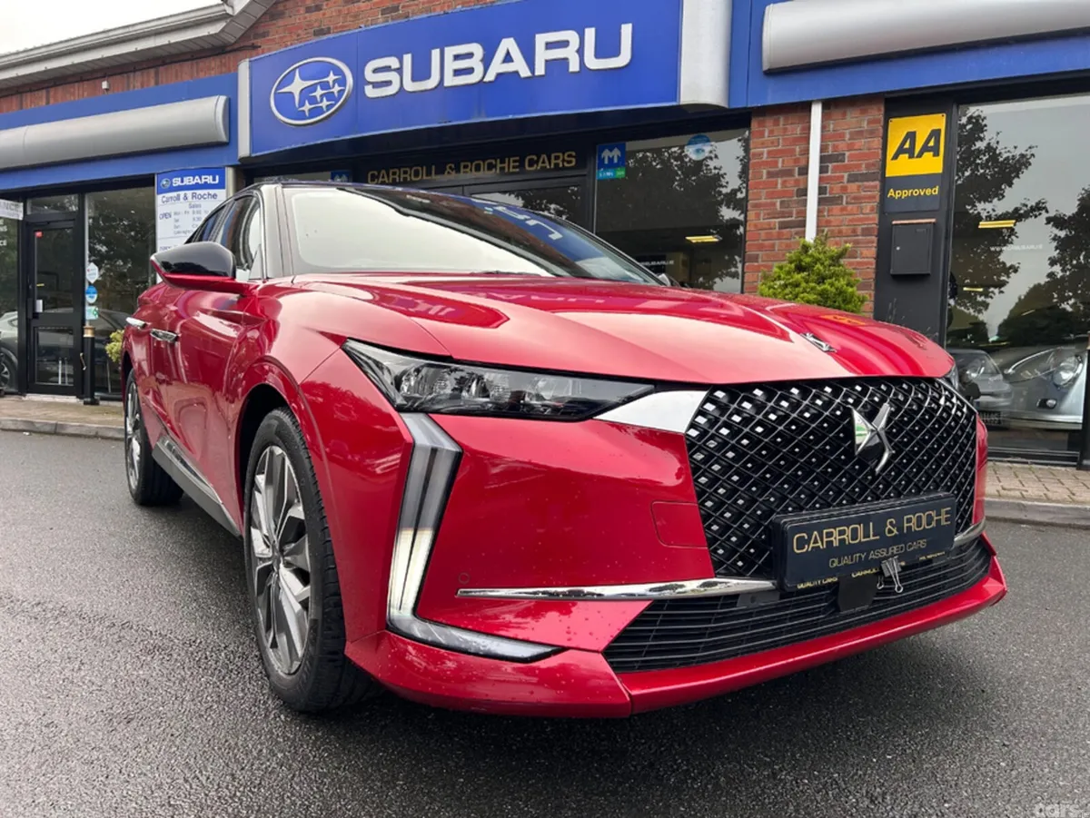 DS Automobiles DS 4 Hatchback, Petrol, 2023, Red