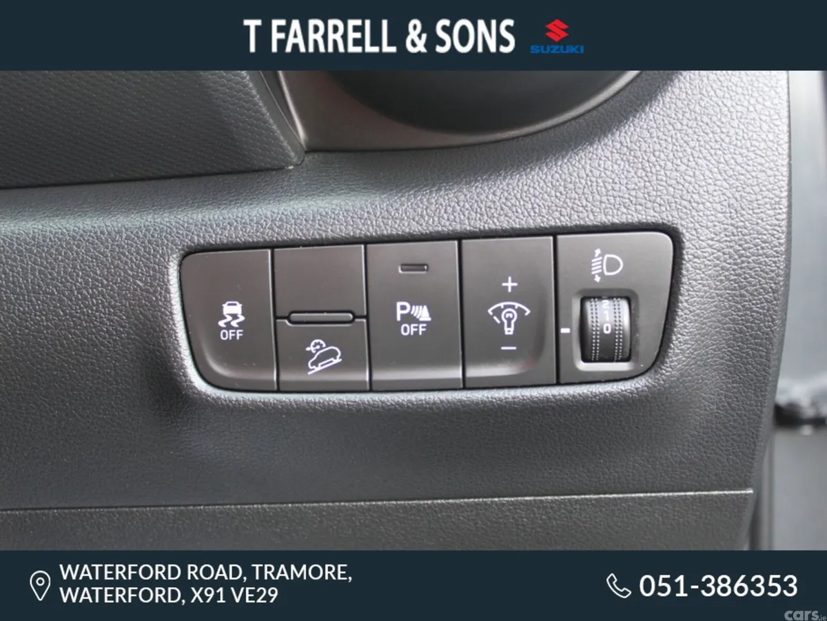 Hyundai KONA MPV, Petrol, 2022, Grey