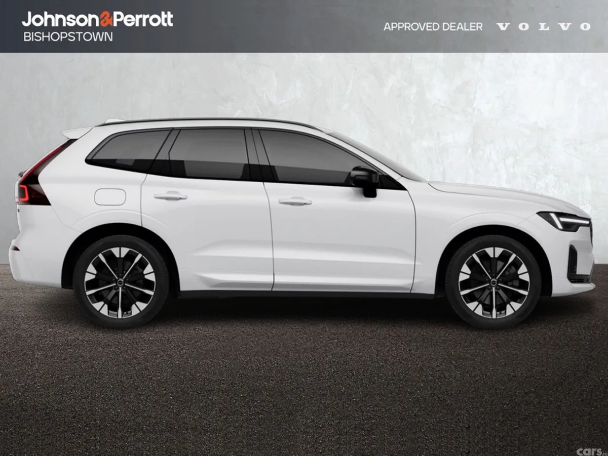 Volvo XC60 SUV, Petrol Plug-in Hybrid, 2027, White