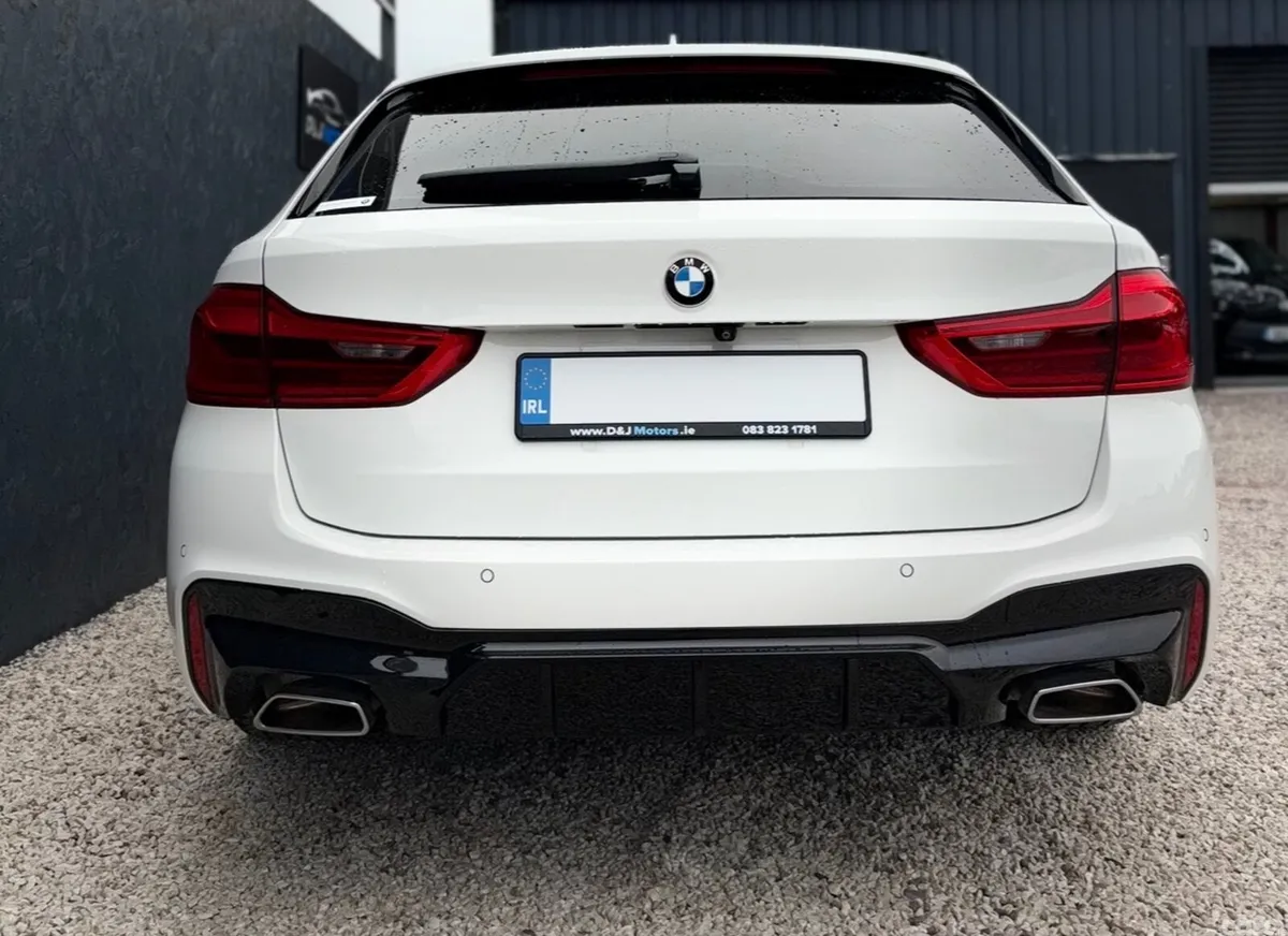 BMW 5-Series Estate, Diesel, 2017, White
