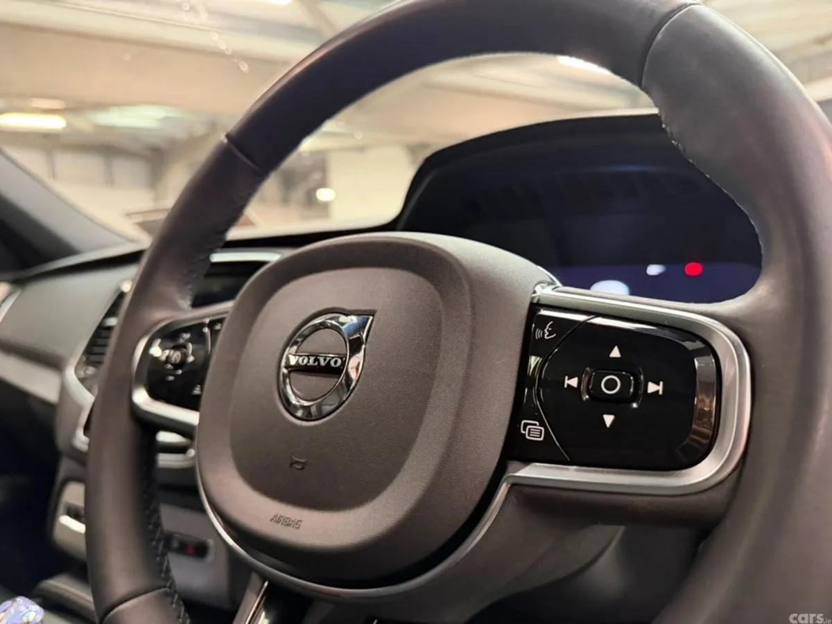 Volvo XC90 SUV, Petrol Plug-in Hybrid, 2024, Black