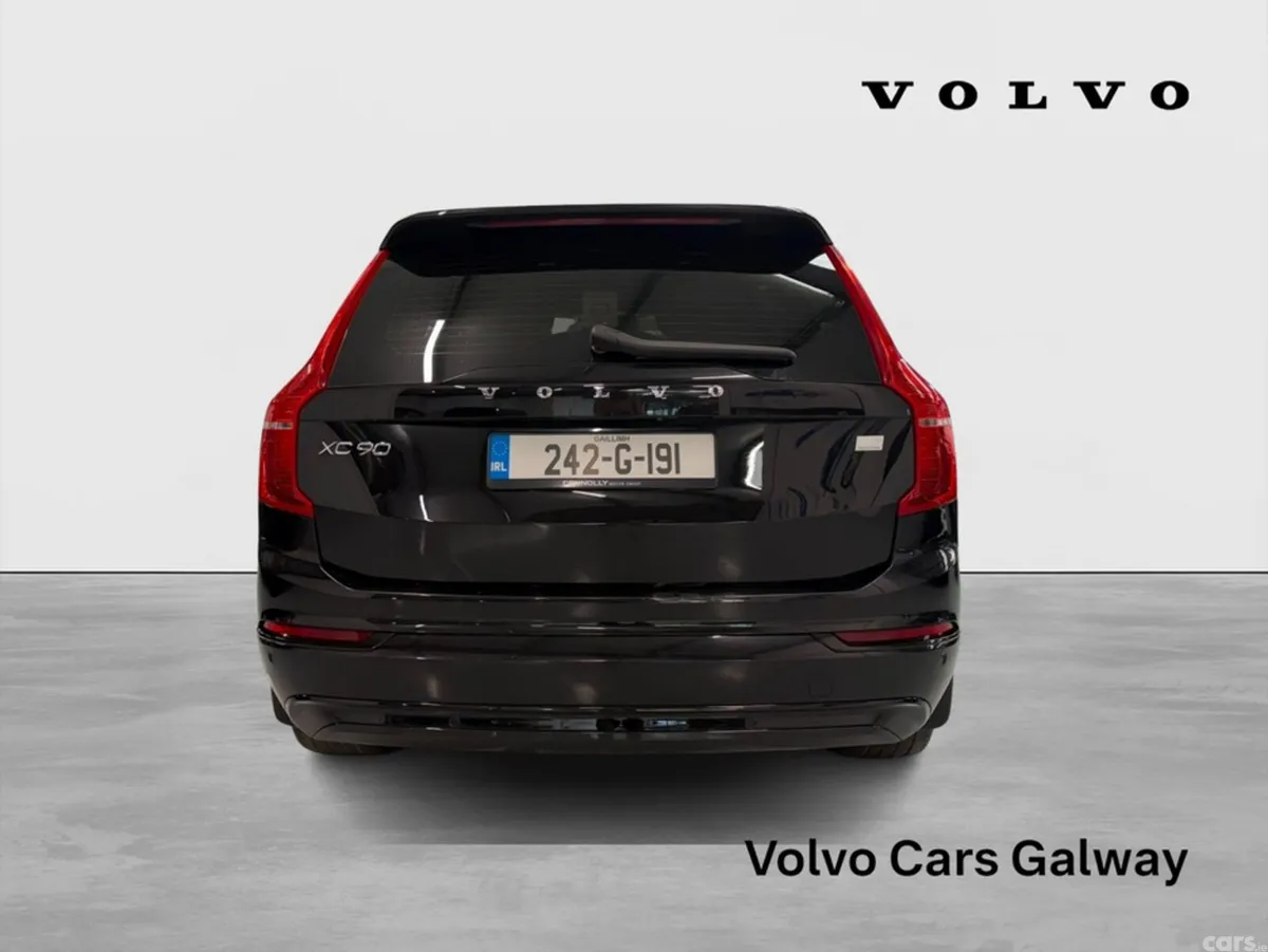 Volvo XC90 SUV, Petrol Plug-in Hybrid, 2024, Black
