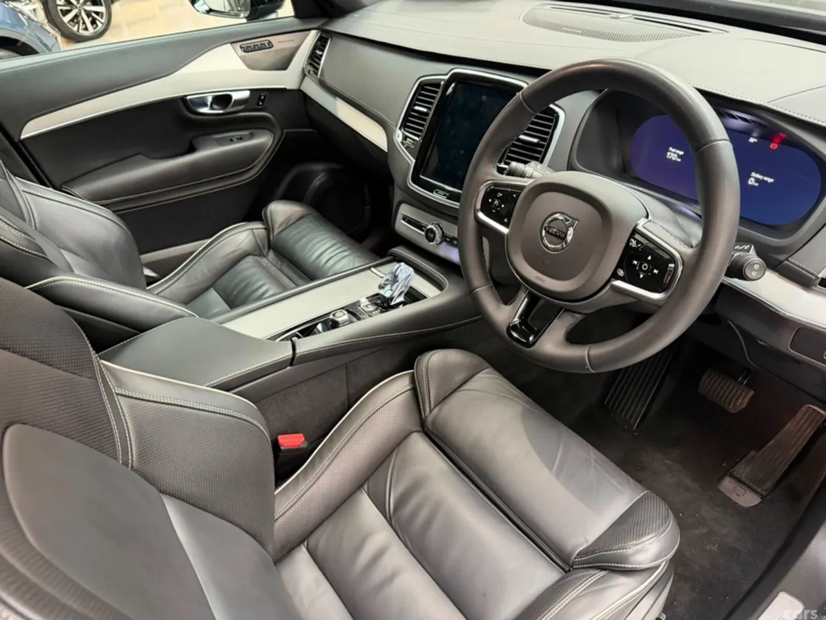 Volvo XC90 SUV, Petrol Plug-in Hybrid, 2024, Black