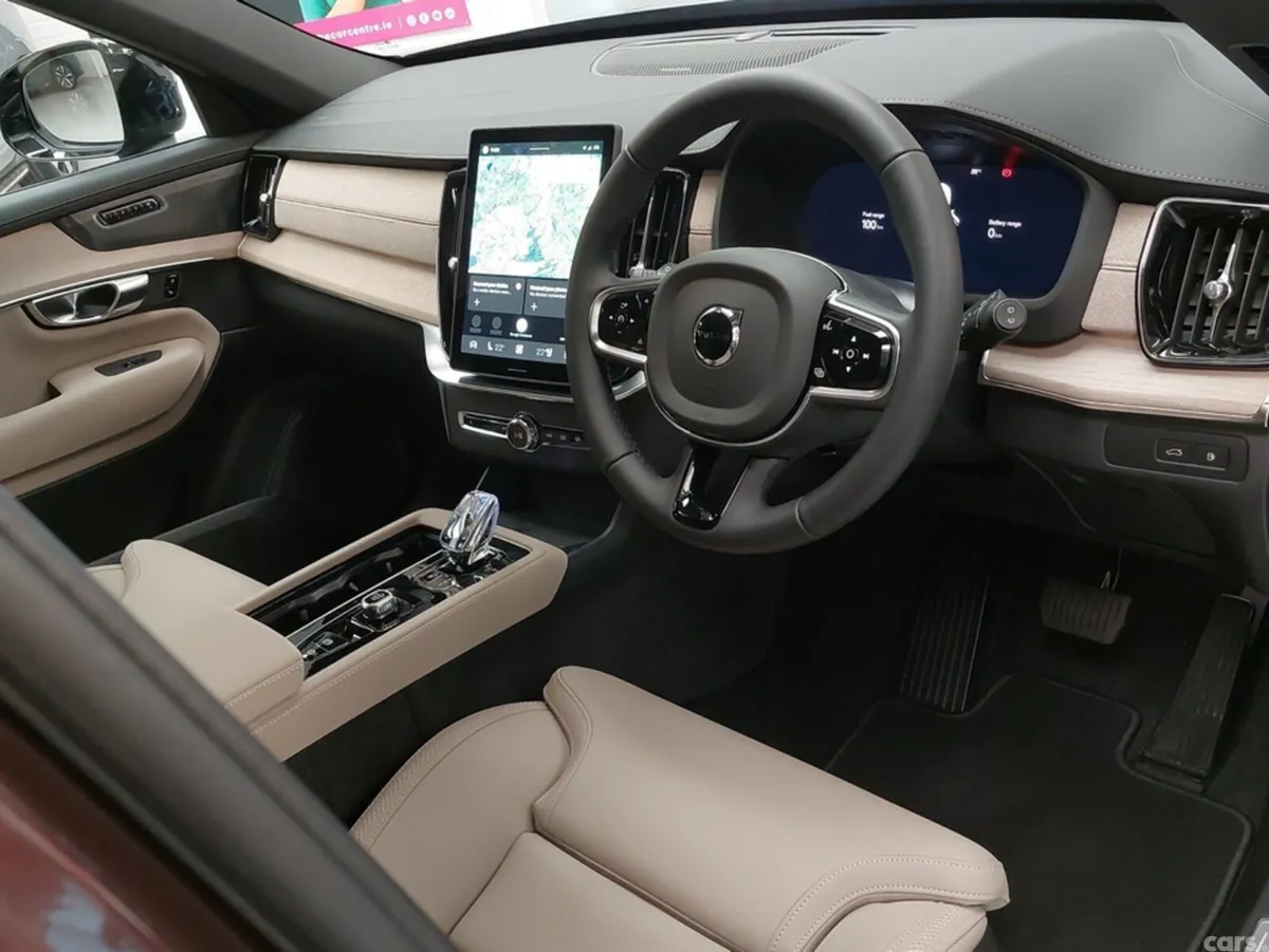 Volvo XC90 MPV, Petrol Plug-in Hybrid, 2026, Red