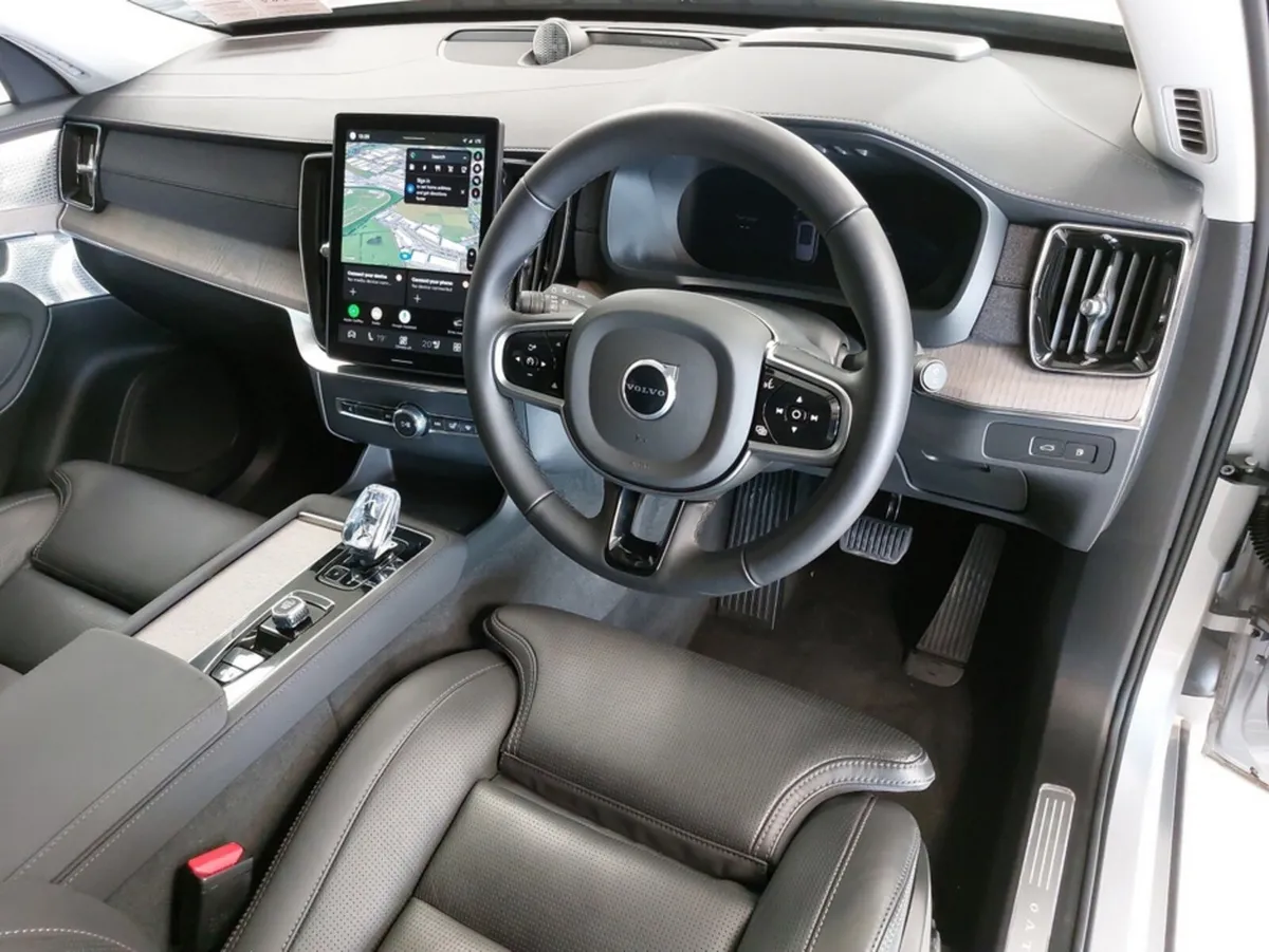 Volvo XC90 SUV, Petrol Hybrid, 2025, Silver