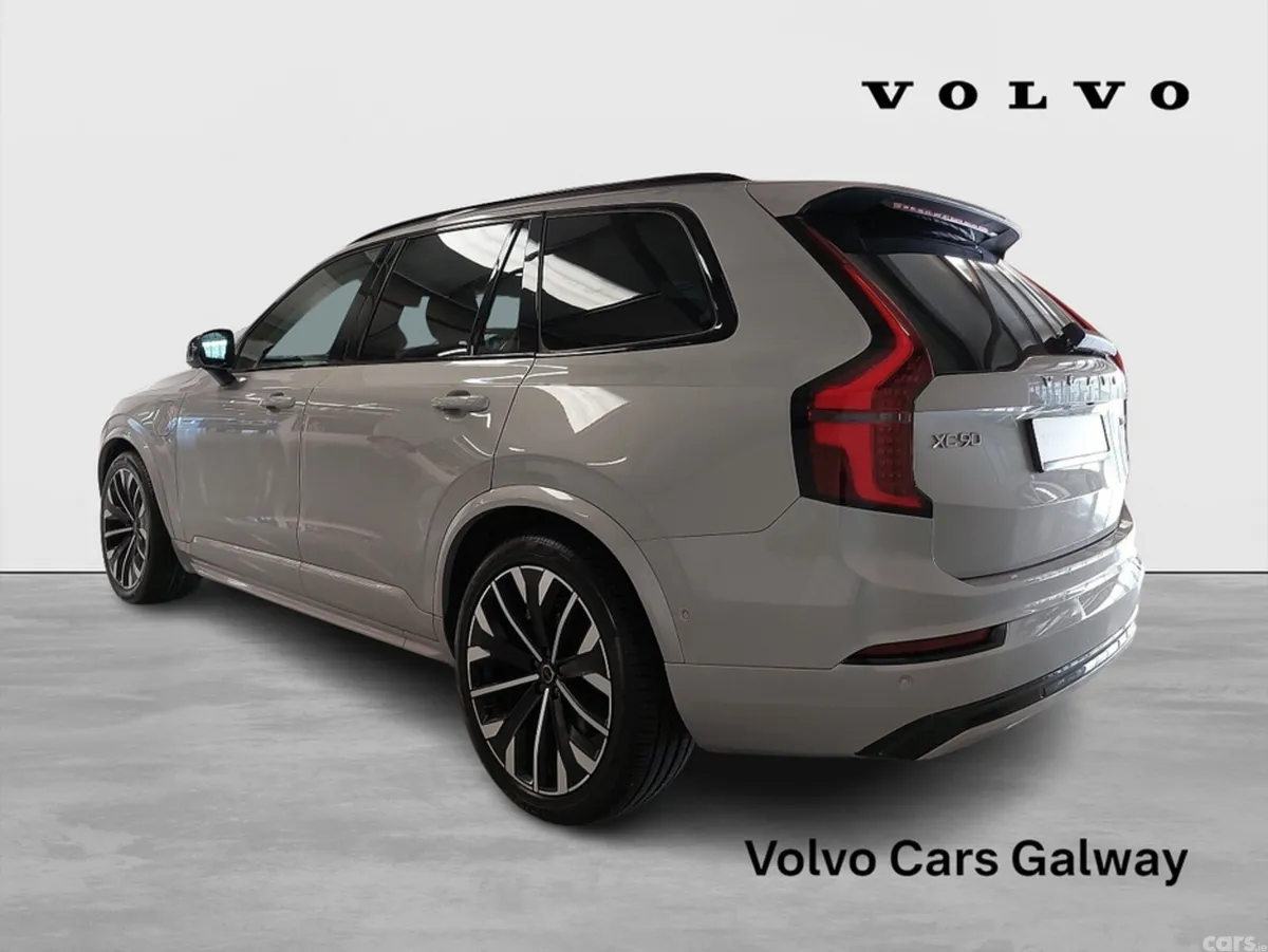 Volvo XC90 SUV, Petrol Hybrid, 2025, Silver
