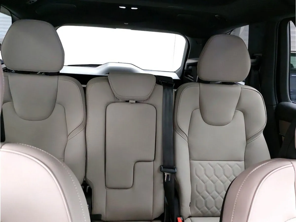 Volvo XC90 MPV, Petrol Plug-in Hybrid, 2026, Red