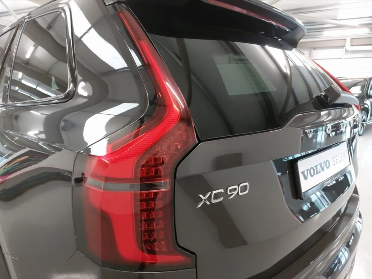 Volvo XC90 SUV, Petrol Plug-in Hybrid, 2025, Grey