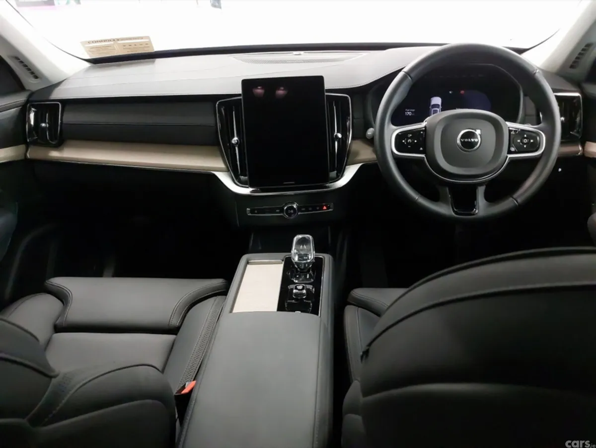 Volvo XC90 SUV, Petrol Plug-in Hybrid, 2025, Grey