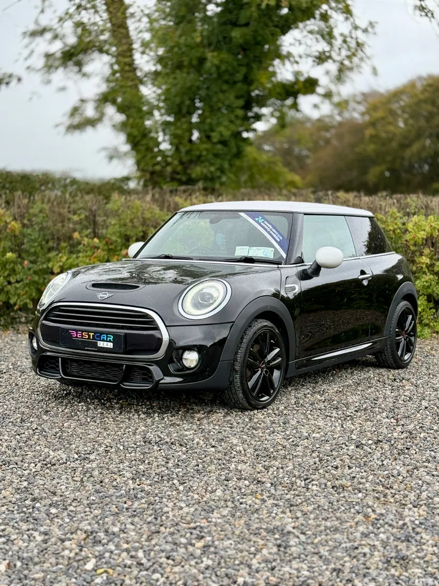 Mini Cooper Hatchback, Petrol, 2019, Black