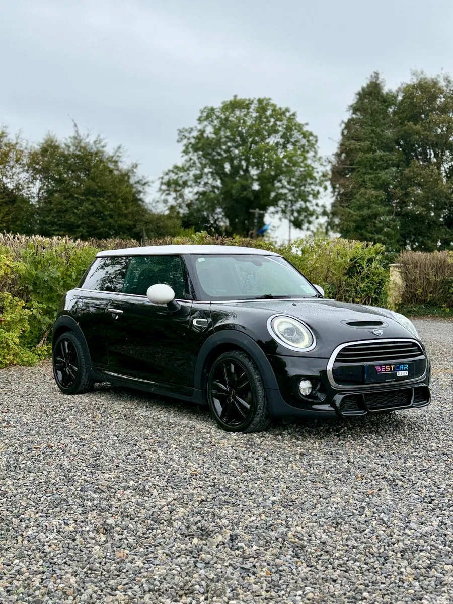 Mini Cooper Hatchback, Petrol, 2019, Black