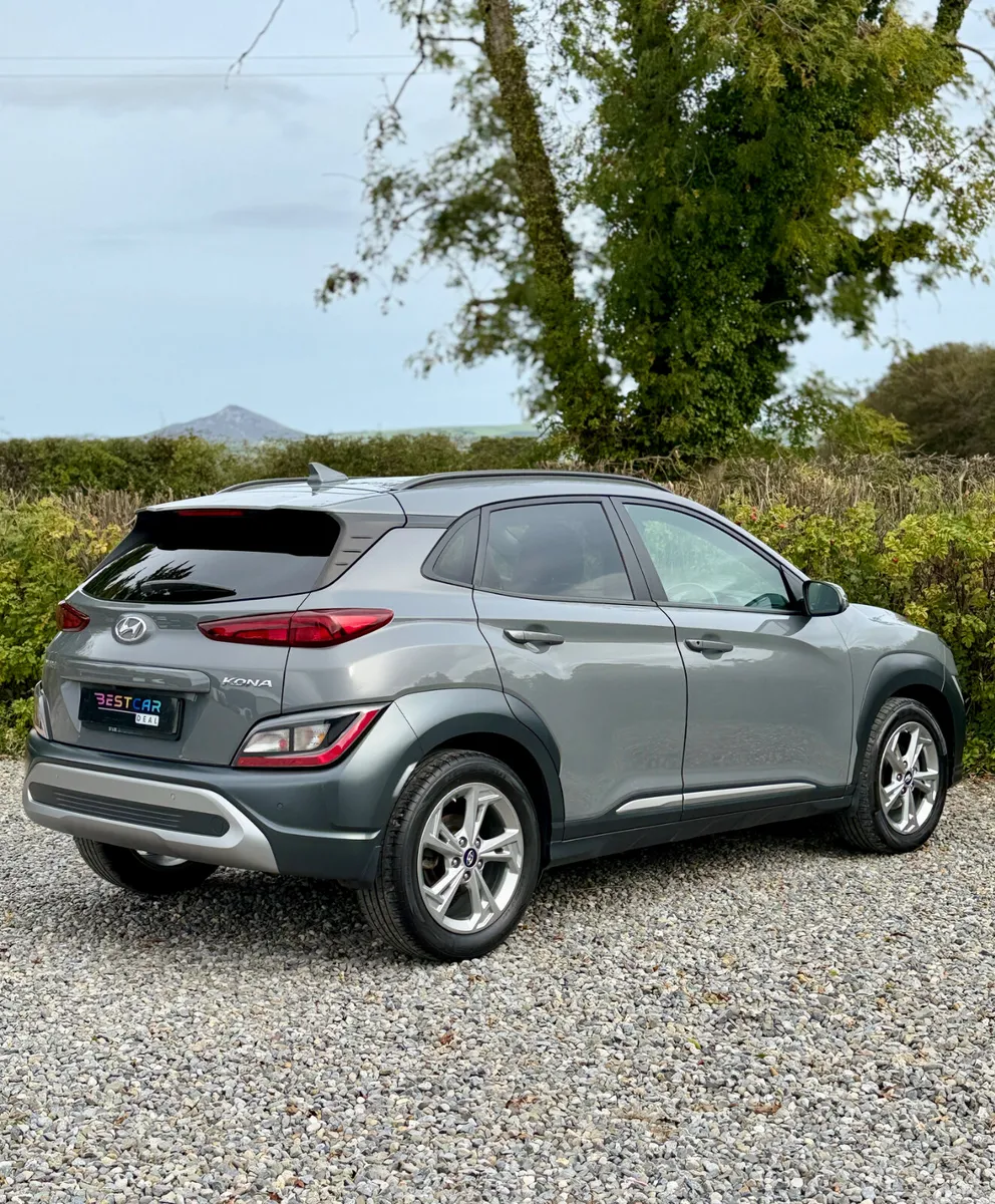Hyundai KONA MPV, Petrol, 2022, Grey