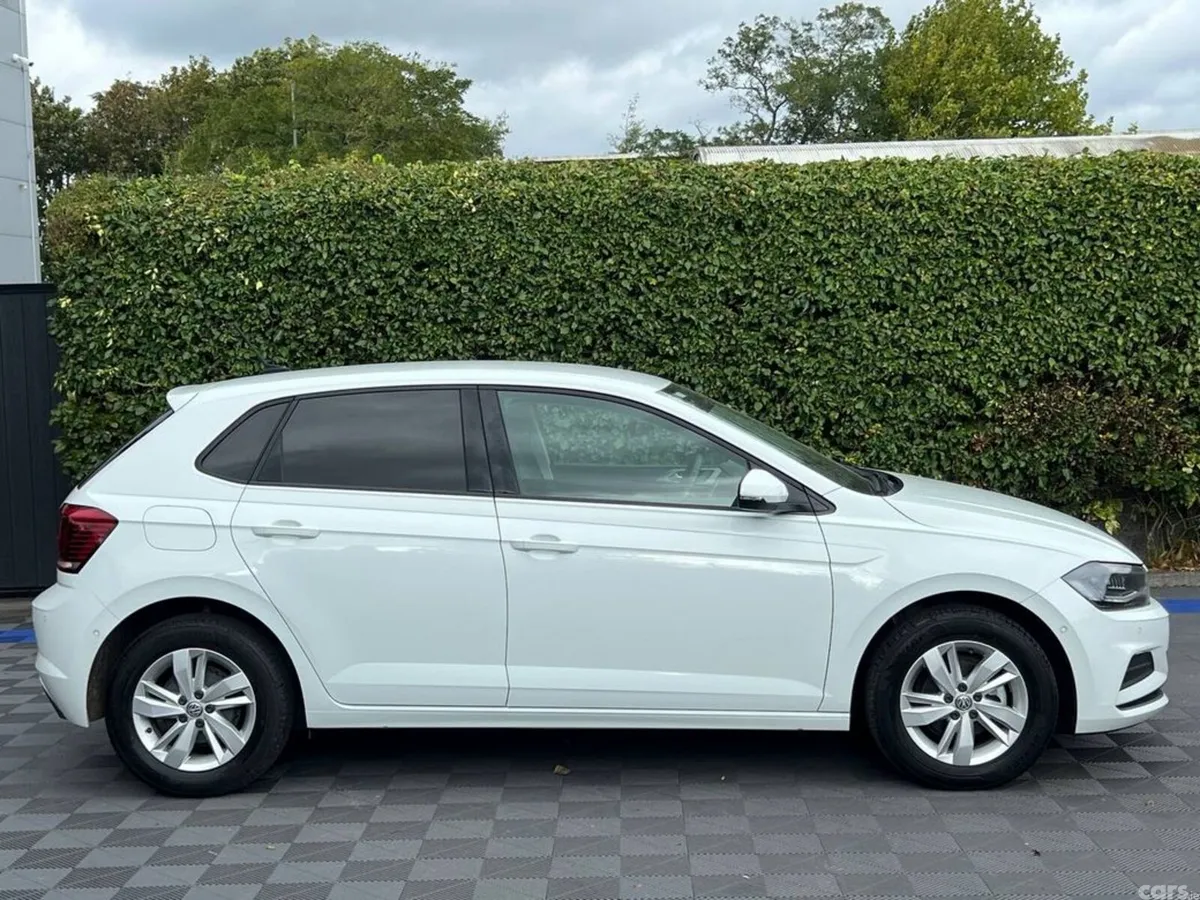 Volkswagen Polo Hatchback, Petrol, 2020, White