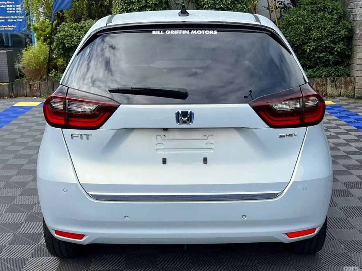 Honda Fit Hatchback, Petrol Hybrid, 2020, Silver