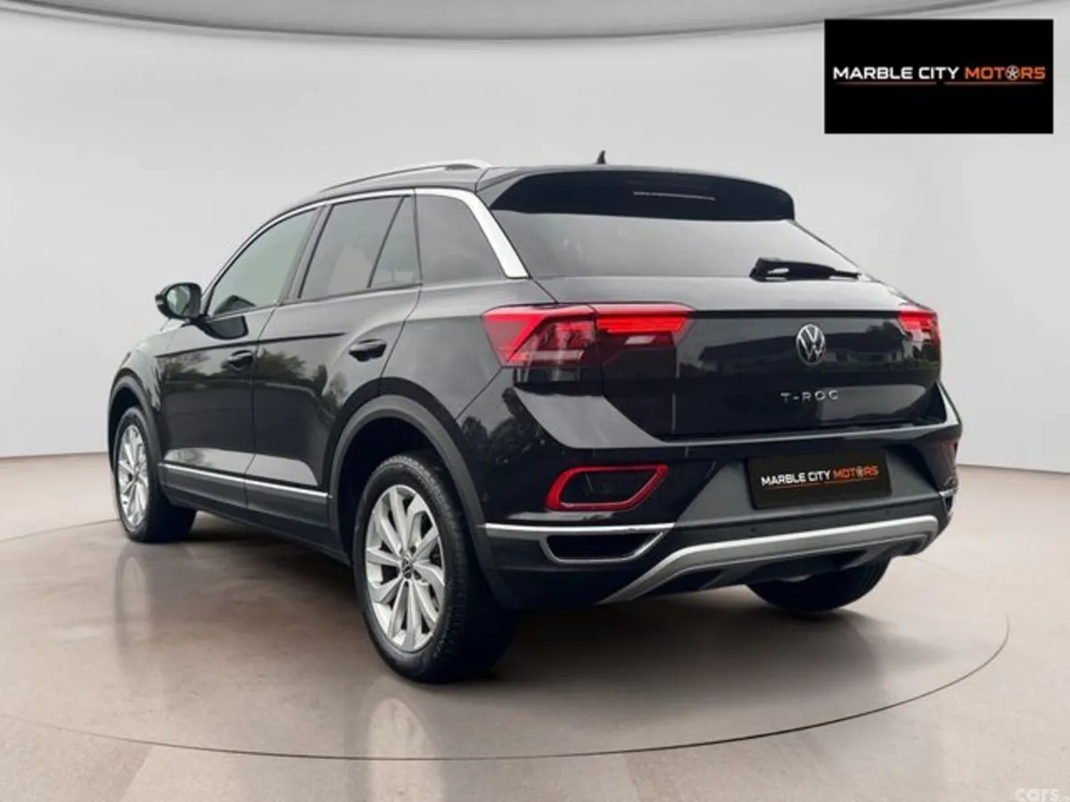Volkswagen T-Roc Estate, Diesel, 2022, Black
