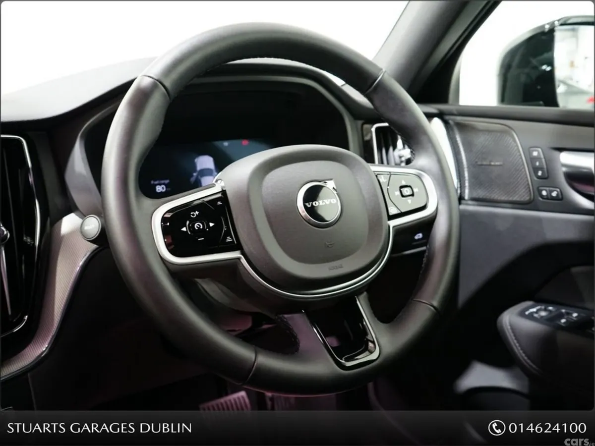 Volvo XC60 Estate, Petrol Hybrid, 2025, Black