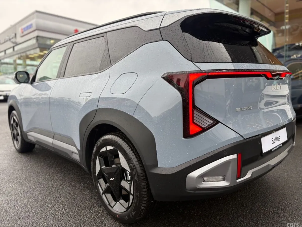 Kia Seltos SUV, Petrol Hybrid, 2027, Grey