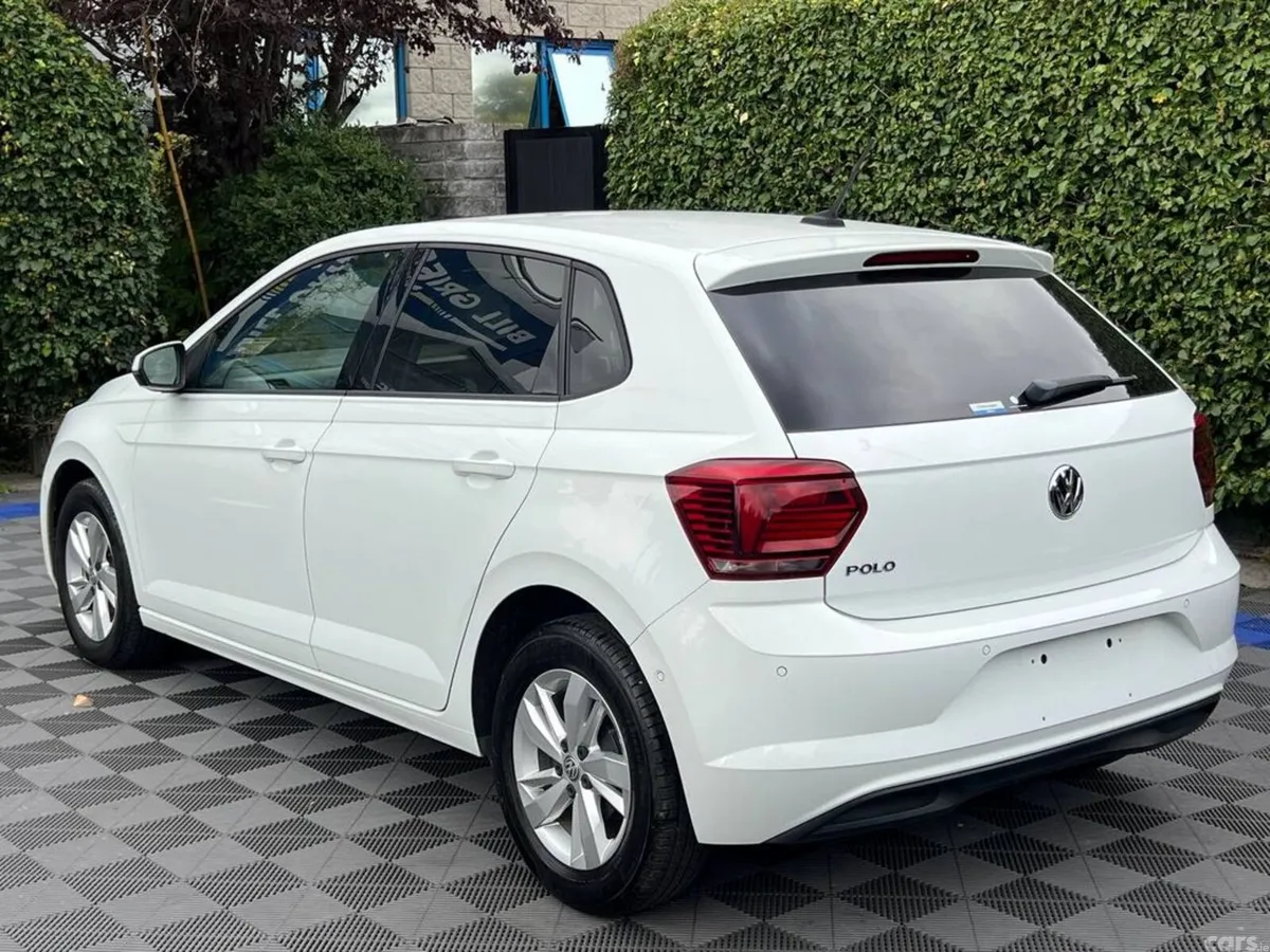 Volkswagen Polo Hatchback, Petrol, 2020, White