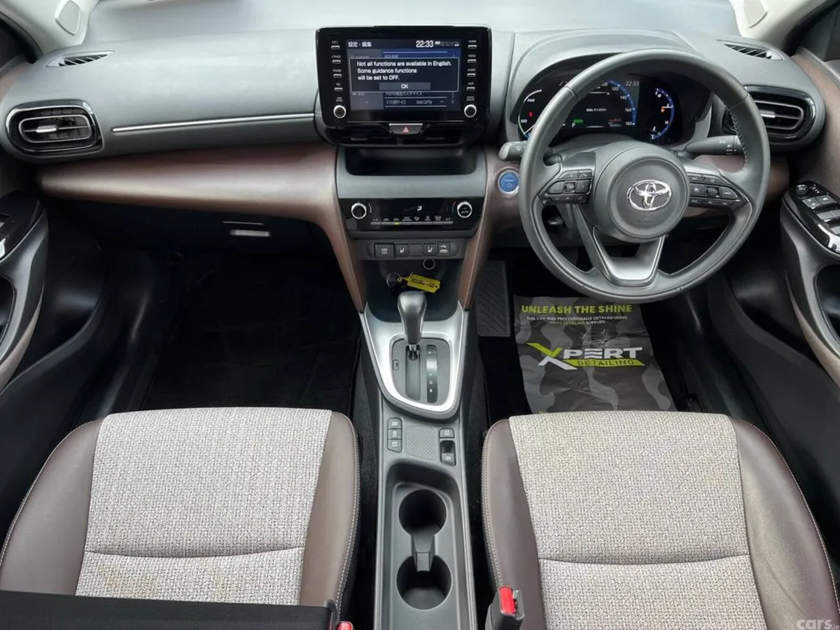 Toyota Yaris Cross SUV, Petrol Hybrid, 2022, White
