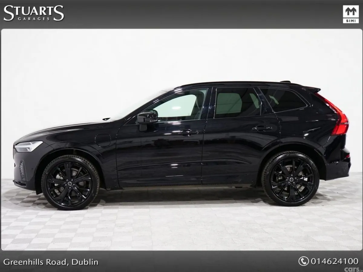 Volvo XC60 Estate, Petrol Hybrid, 2025, Black