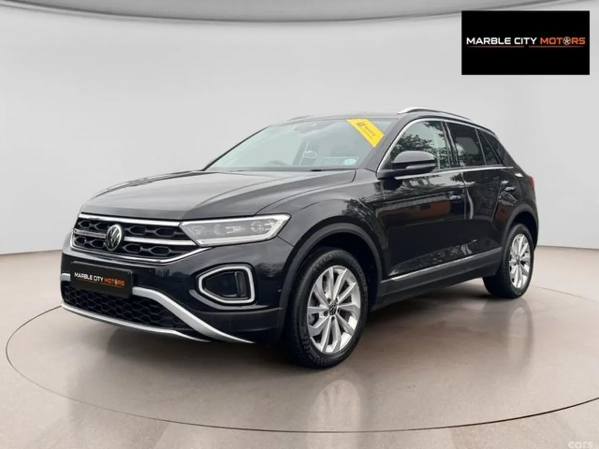 Volkswagen T-Roc Estate, Diesel, 2022, Black