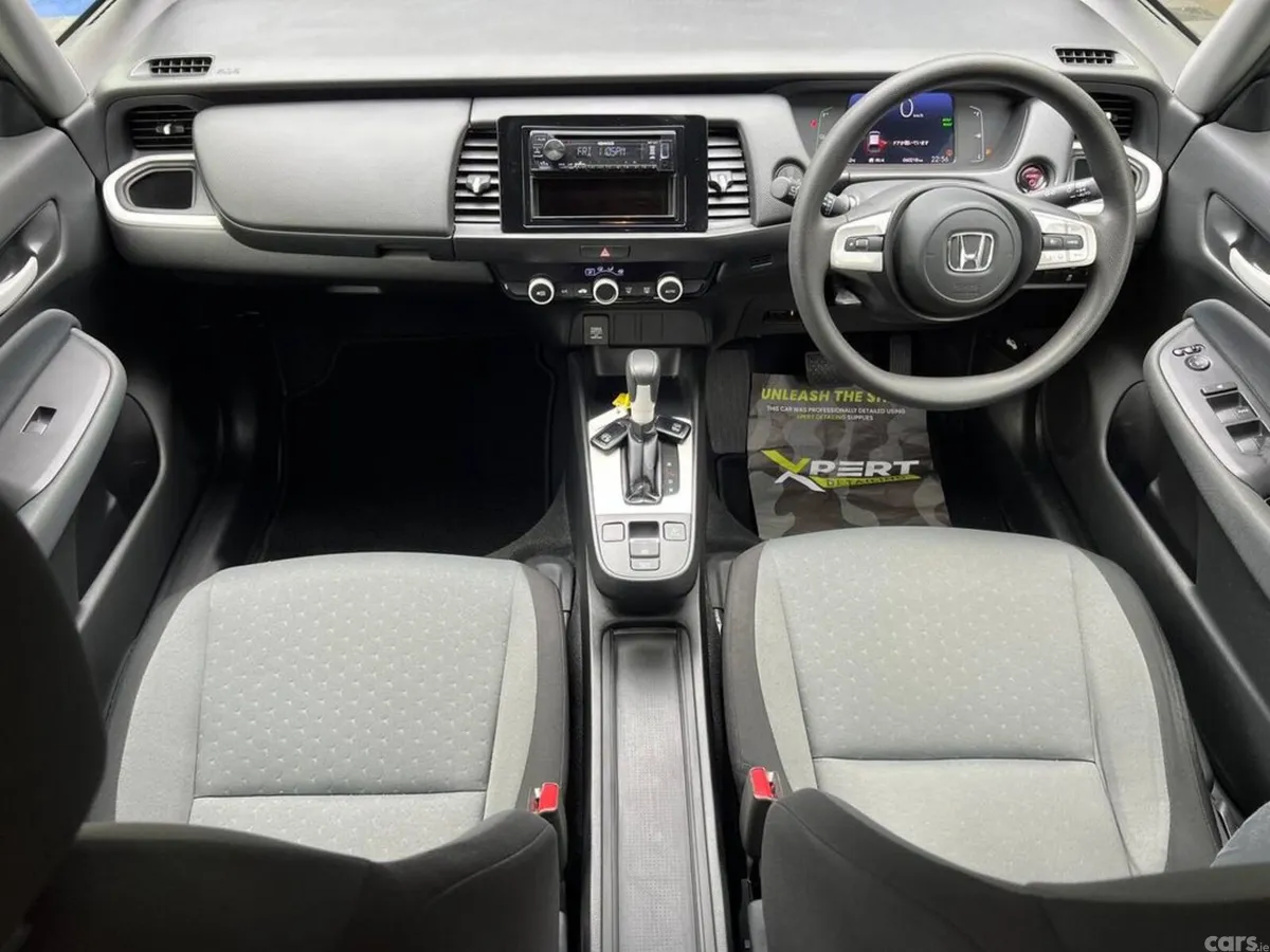Honda Fit Hatchback, Petrol Hybrid, 2021, Silver