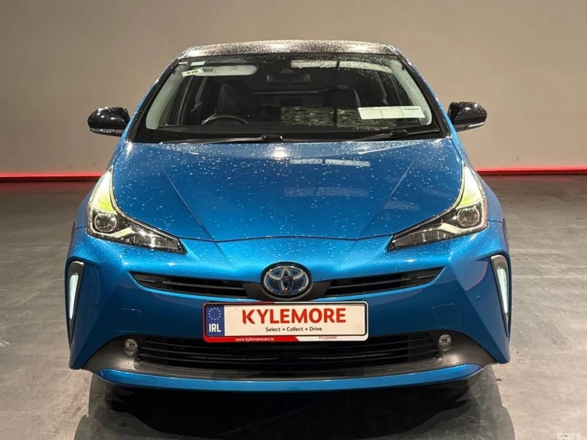 Toyota Prius Hatchback, Petrol Hybrid, 2019, Blue