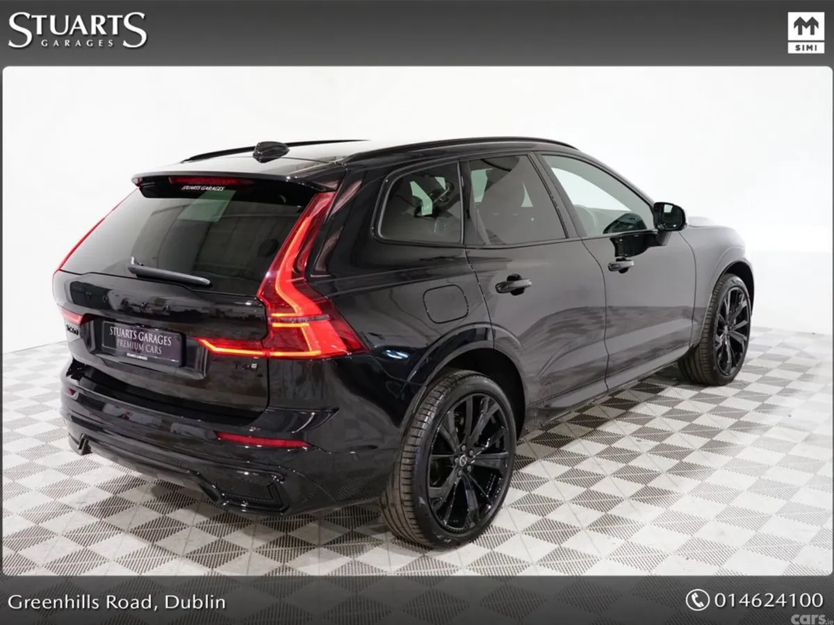 Volvo XC60 Estate, Petrol Hybrid, 2025, Black