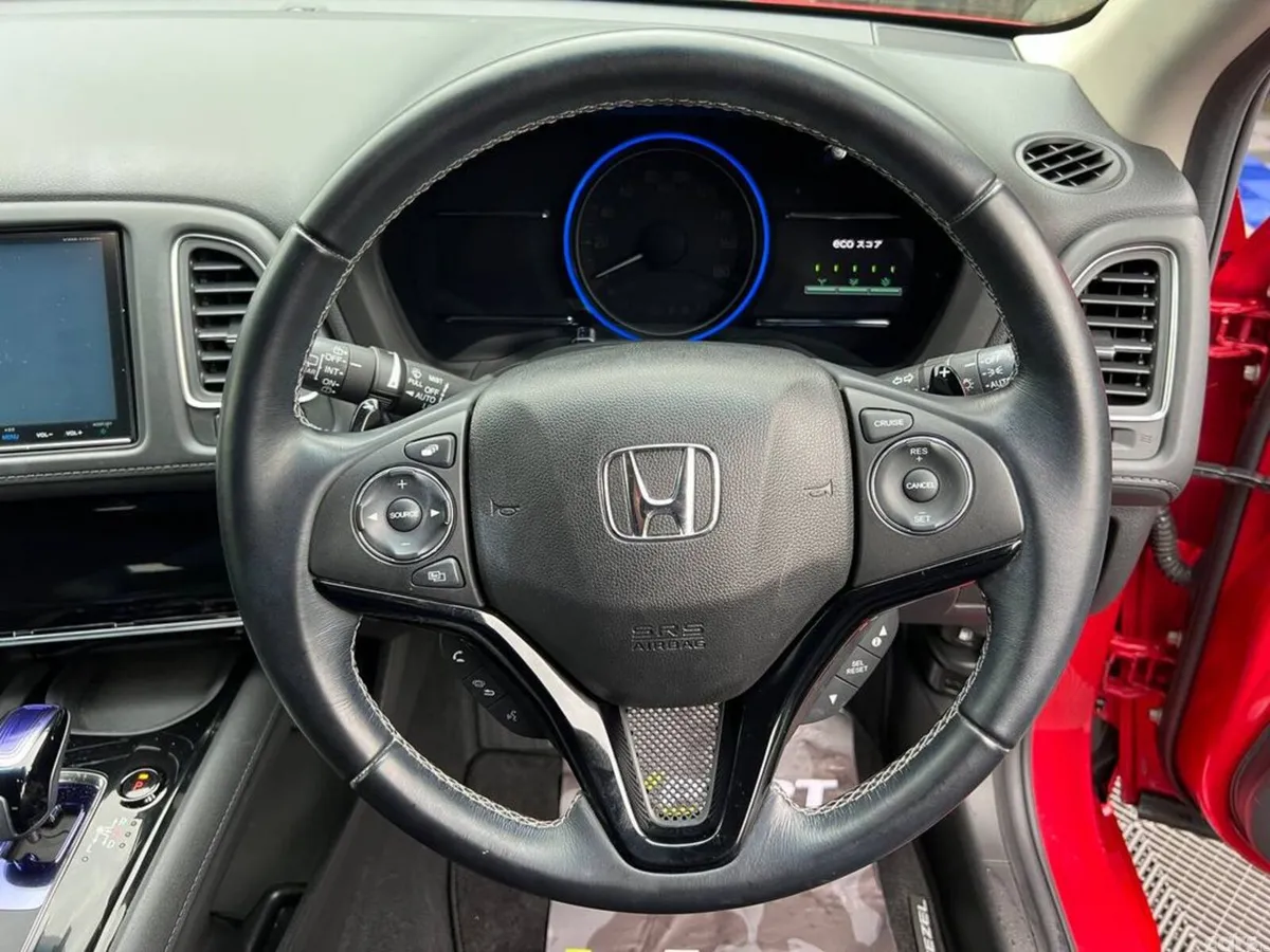 Honda Vezel SUV, Petrol Hybrid, 2017, Red
