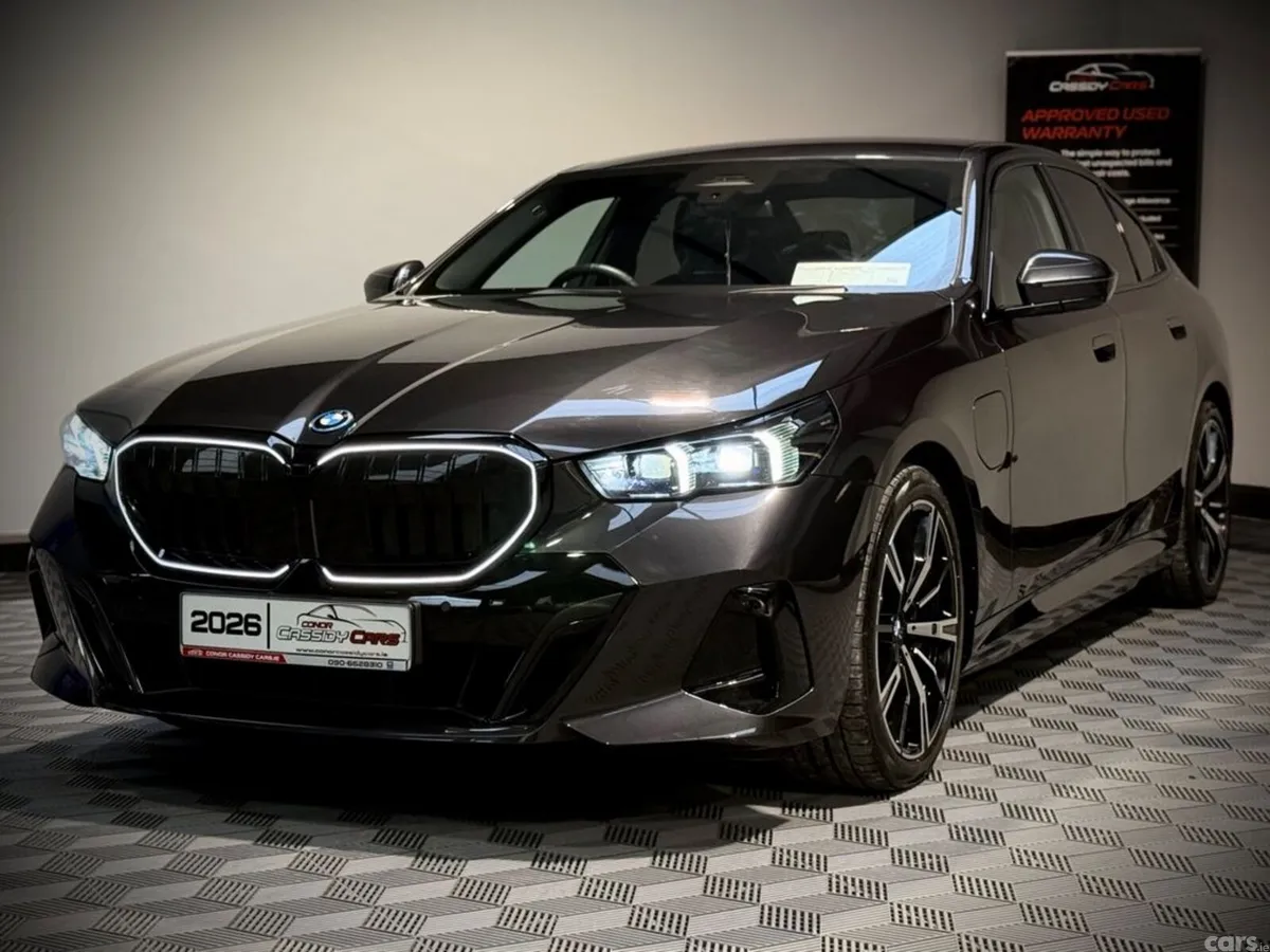 BMW 5-Series Saloon, Petrol Hybrid, 2026, Grey