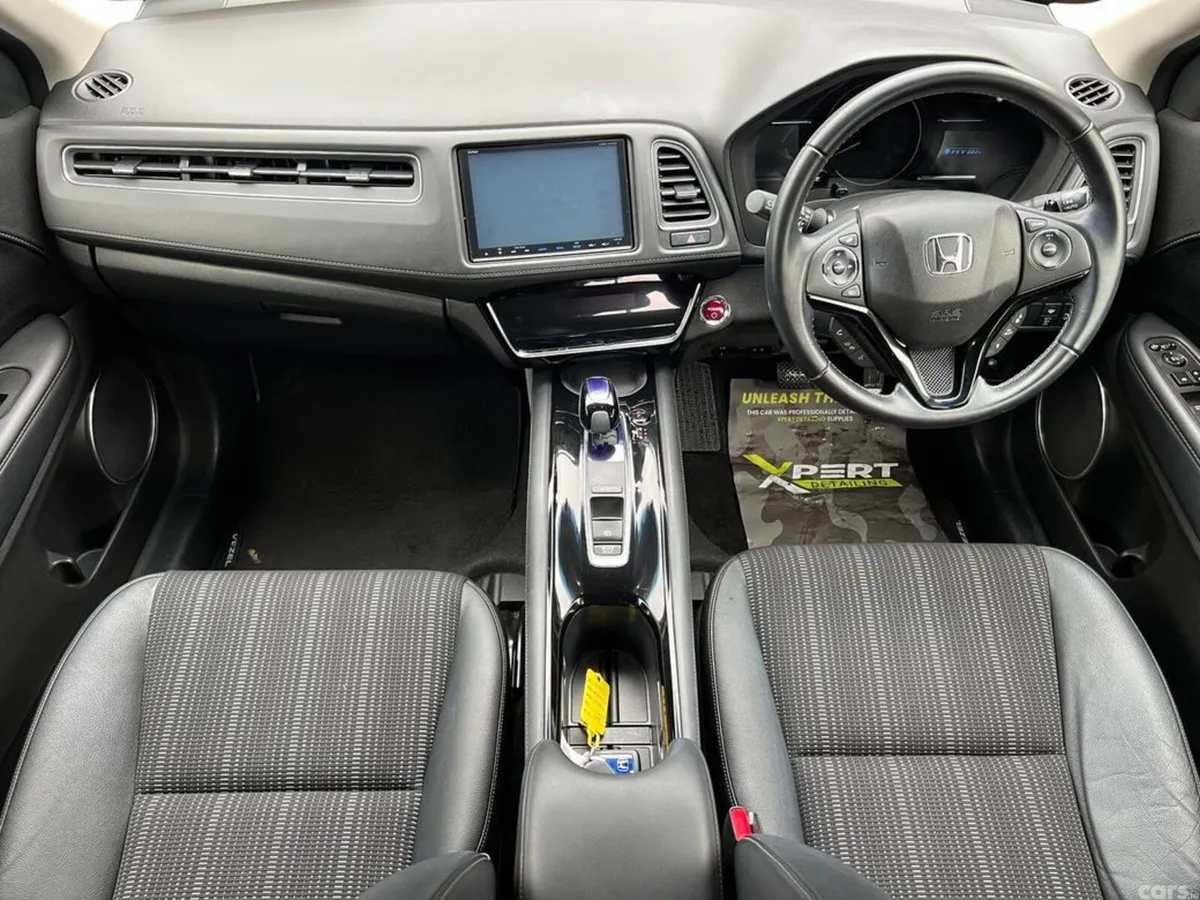 Honda Vezel SUV, Petrol Hybrid, 2017, Red