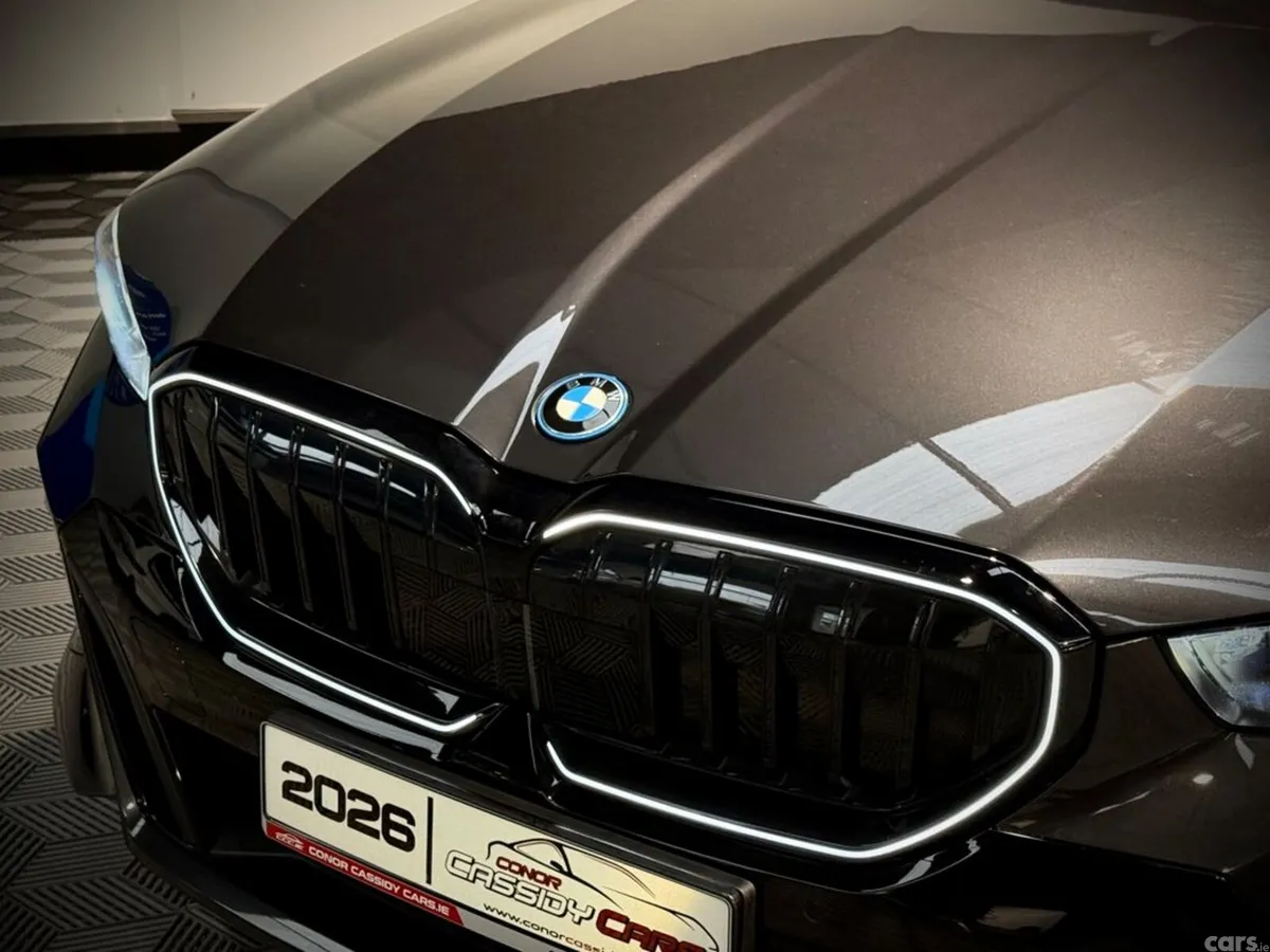 BMW 5-Series Saloon, Petrol Hybrid, 2026, Grey