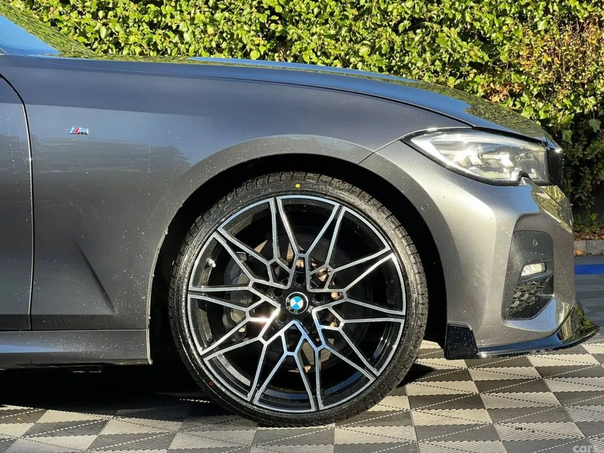 BMW 3-Series Saloon, Petrol Plug-in Hybrid, 2020, Grey