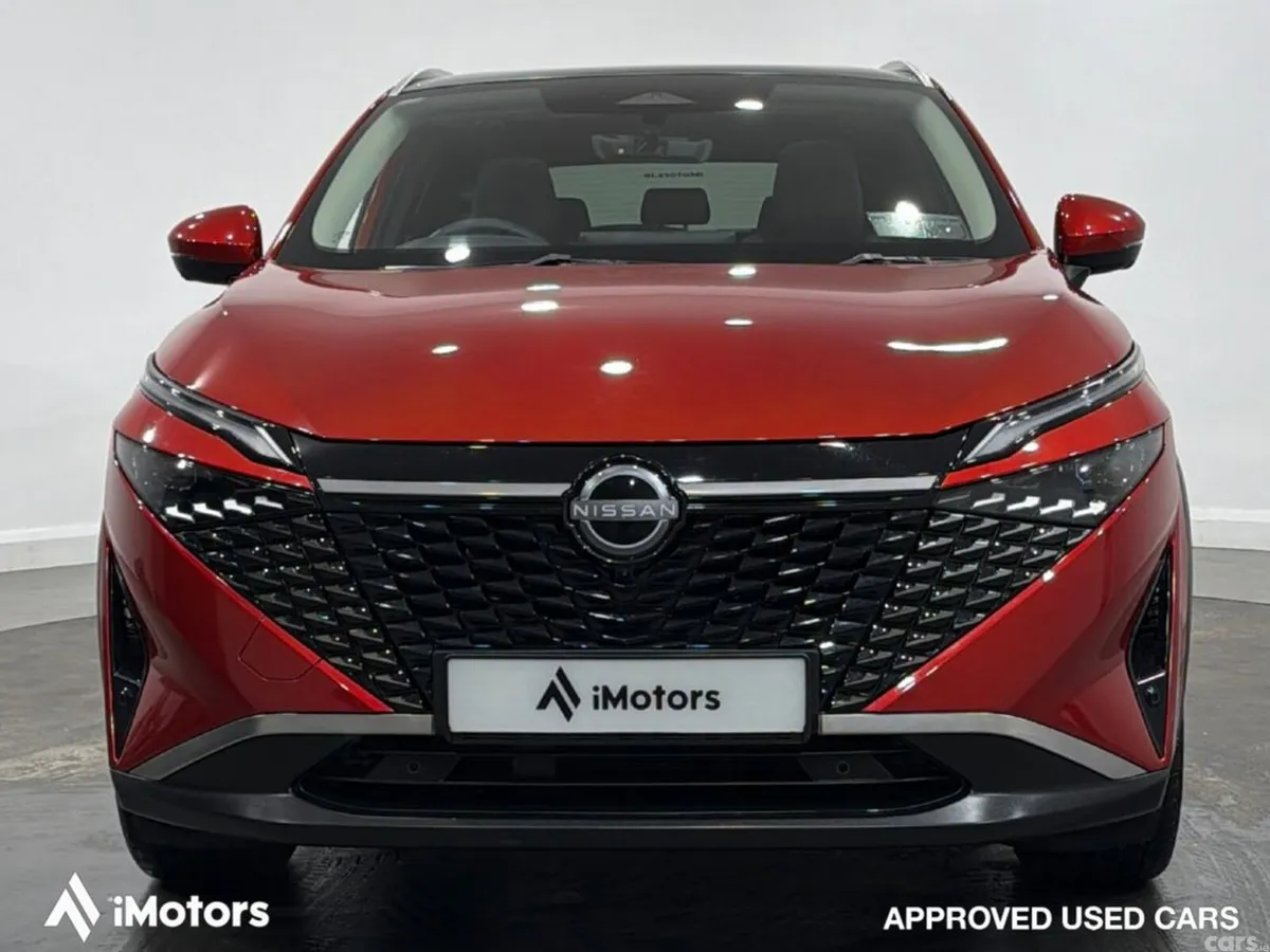 Nissan Qashqai SUV, Petrol Hybrid, 2026, Red