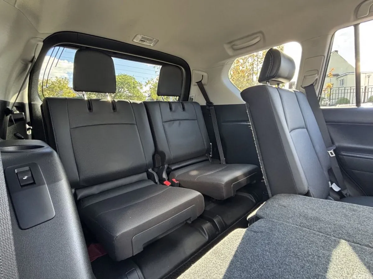 Toyota Land Cruiser MPV, Diesel, 2023, Black