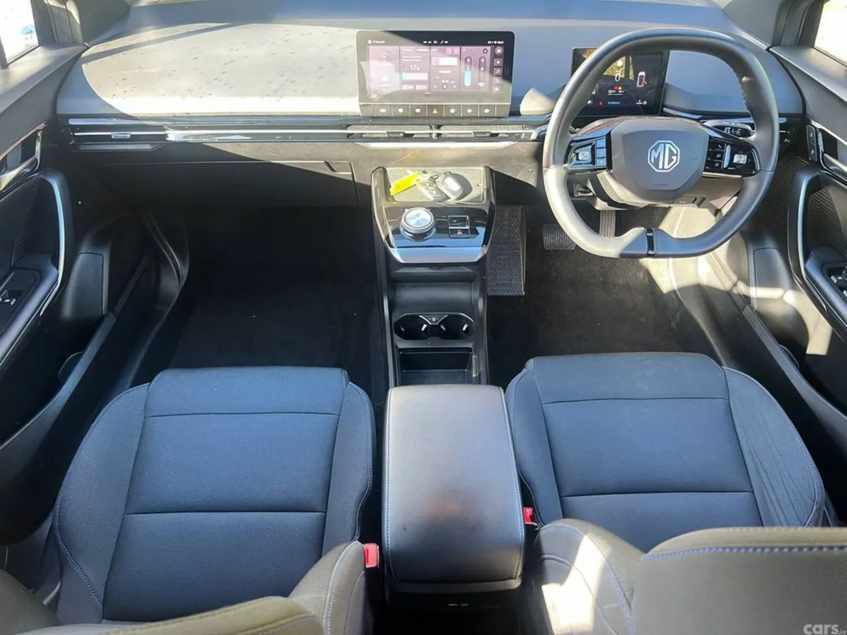 MG 4 Hatchback, Electric, 2023, Black