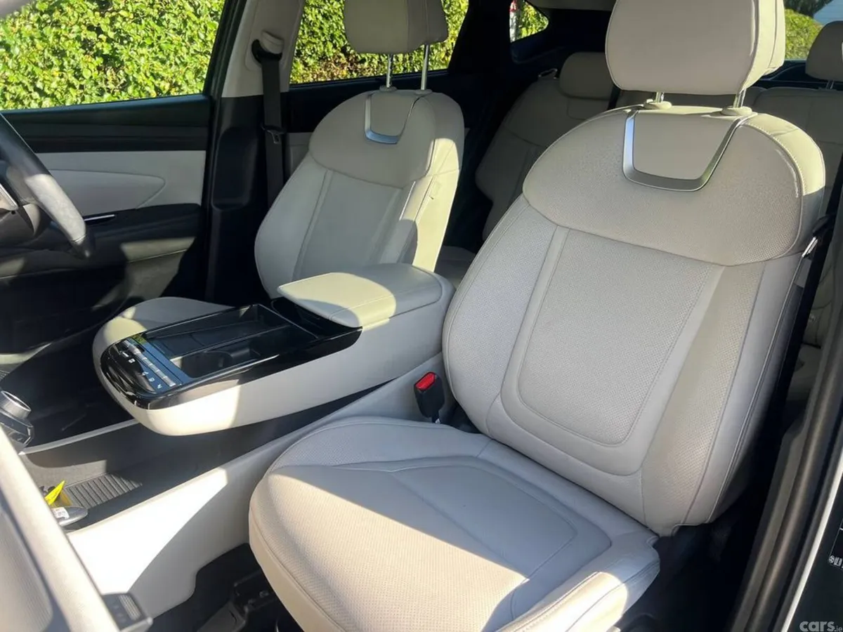 Hyundai Tucson MPV, Petrol Hybrid, 2025, Grey