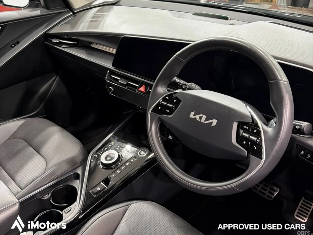 Kia Niro SUV, Petrol Plug-in Hybrid, 2024, Grey