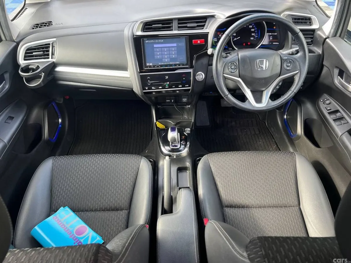 Honda Fit Hatchback, Petrol Hybrid, 2016, White