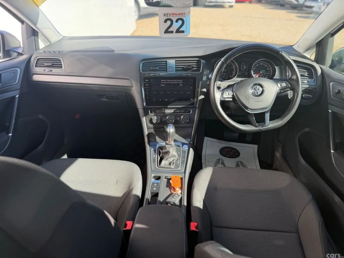 Volkswagen Golf Estate, Petrol, 2018, Silver