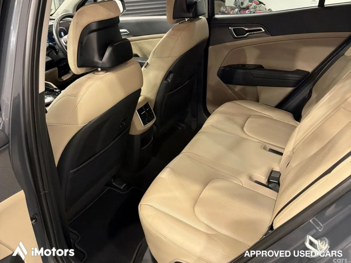Kia Sportage SUV, Petrol Hybrid, 2023, Grey