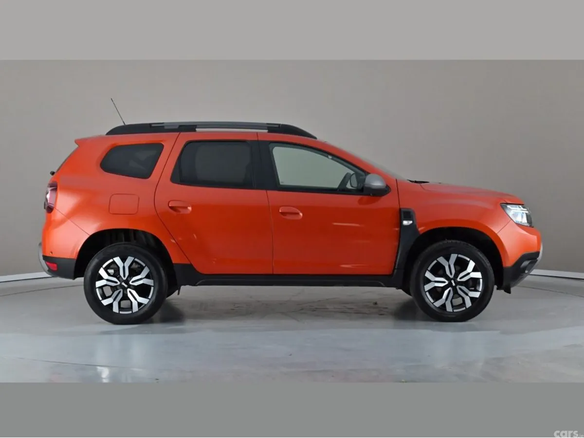 Dacia Duster SUV, Petrol, 2024, Orange