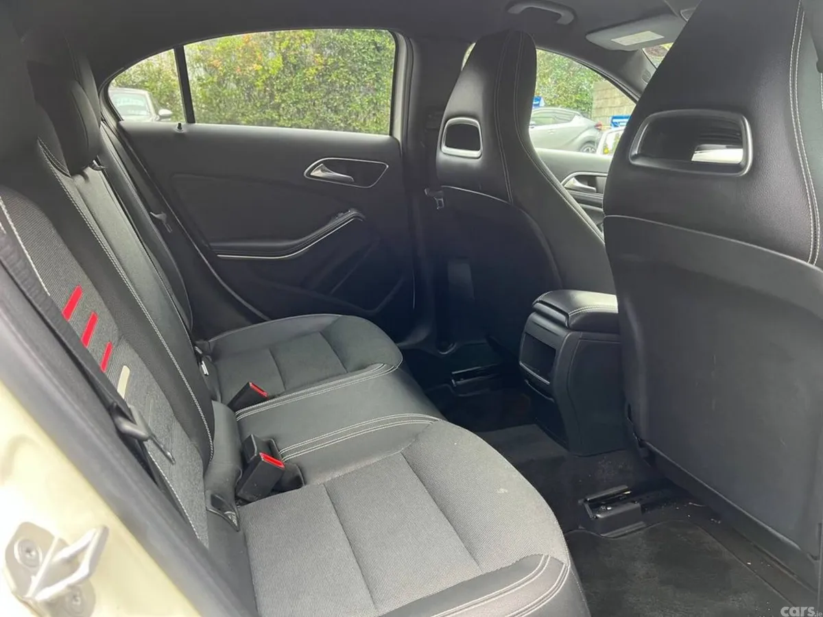 Mercedes-Benz A-Class Hatchback, Petrol, 2016, White