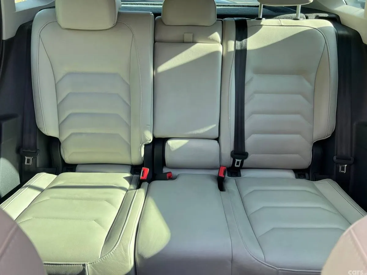 Volkswagen Tiguan SUV, Diesel, 2017, Grey