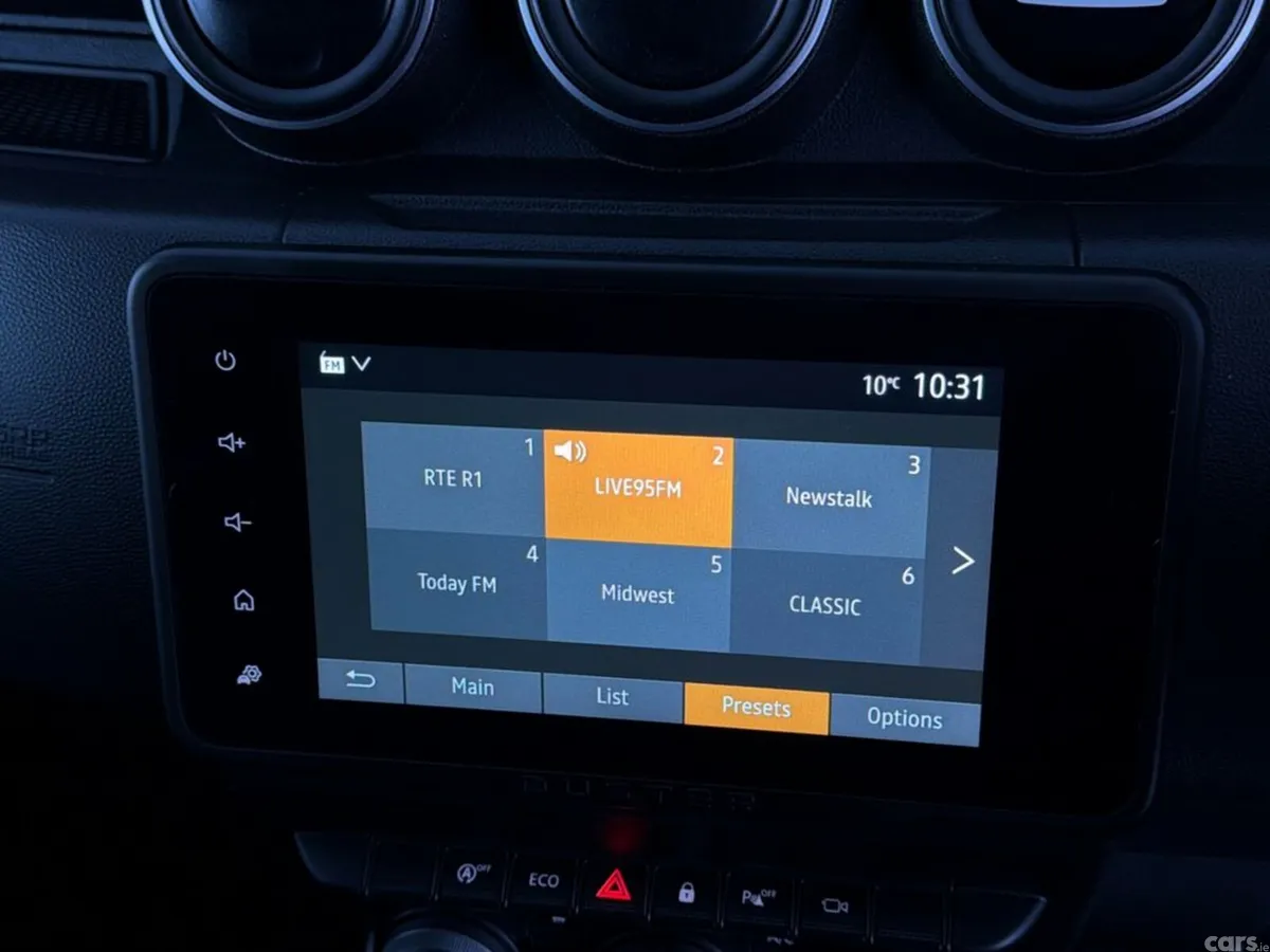 Dacia Duster SUV, Petrol, 2024, Orange