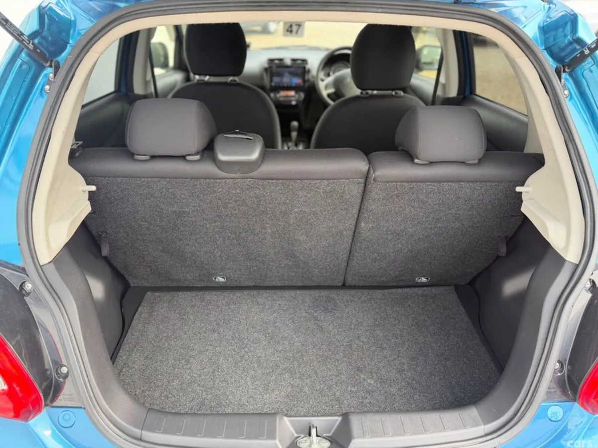 Mitsubishi Mirage Hatchback, Petrol, 2016, Blue