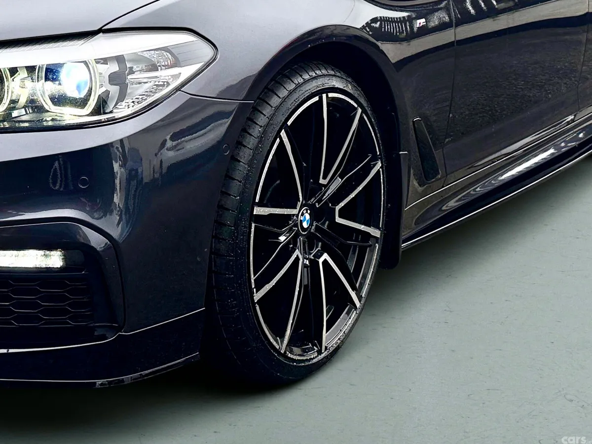 BMW 5-Series Saloon, Diesel, 2019, Grey
