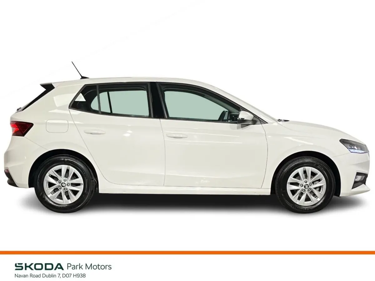 Skoda Fabia Hatchback, Petrol, 2026, White